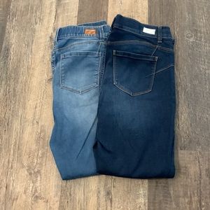 2 pairs of womens juicy couture jeggings